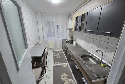 Apartament cu 2 camere decomandat, mobilat în Gorjului