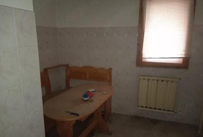 Apartament cu 2 camere decomandat în Central - 4