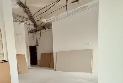 Apartament cu 5 camere decomandat în Stadion - 43