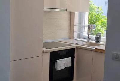 Garsonieră decomandată în Iancului