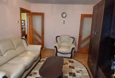 3 cam Sagului Piata parter amenajat Mobilat Utilat - 2