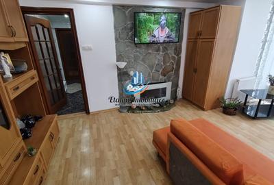 Apartament cu 2 camere decomandat în Central - 2
