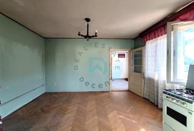 Casă individuală cu 4 camere cu Canalizare în Central - 4