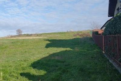 Teren de 2000 mp, în Central - 3