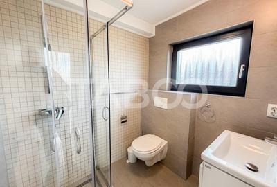 Duplex cu 4 camere cu Canalizare în Europa - 10