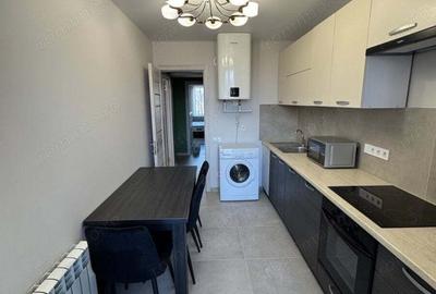 Apartament cu 3 camere decomandat în Florilor - 1