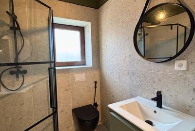 Casă cu 5 camere cu Teren 427 Mp în Central - 6