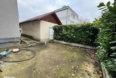 Spațiu comercial, în Central