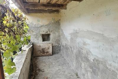 Casă cu 2 camere în Bălteni - 2