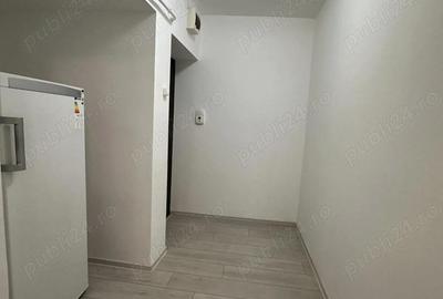 Apartament cu 3 camere decomandat în Central - 3