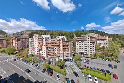 Apartament cu 2 camere decomandat, mobilat în Răcădău