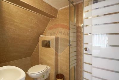 Hotel / Pensiune cu 14 camere/strada Tomis - 30