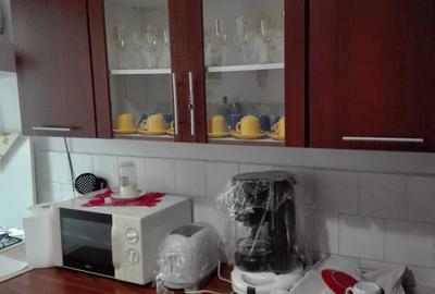 Apartament cu 3 camere decomandat în Central - 3