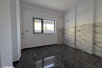 Apartament cu 3 camere decomandat în Cug - 4