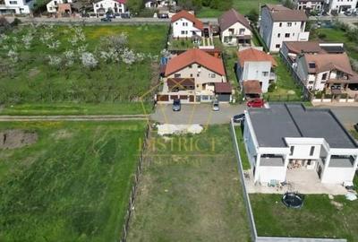 Teren de 707mp cu 2 fronturi stradale |  zona centrala  | Dumbravita - 2