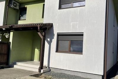 Duplex 4 camere | Terasă acoperită | Strada Asfaltata | Utilități complete - 3