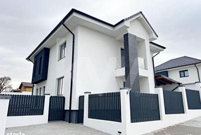 Casă cu 5 camere cu Teren 500 Mp în Roșia