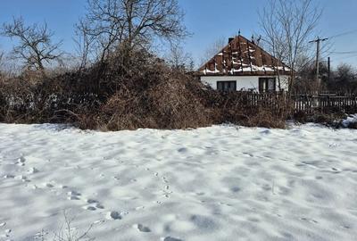 Teren de 1882 mp, în Polovragi - 3