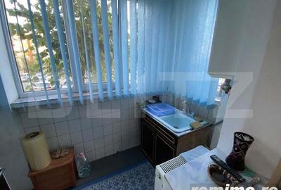 Apartament cu 4 camere decomandat în Central - 10