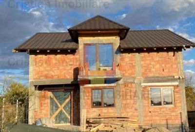 Vila P M 142mp utili LA ROSU teren 386 mp Cazasu - 1