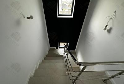 Casa Individuala 4 Camere - 2 Bai / Gata de Mutare - 12