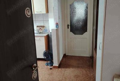 Apartament 2 camere - cetate - 3