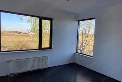 Casă cu 5 camere în Bucșani - 9