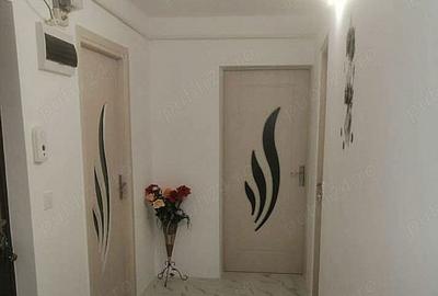 Vand apartament 2 camere Vand apartament 2 camere - 2