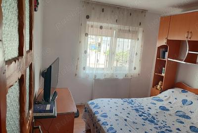 De vanzare apartament 3camere - 5