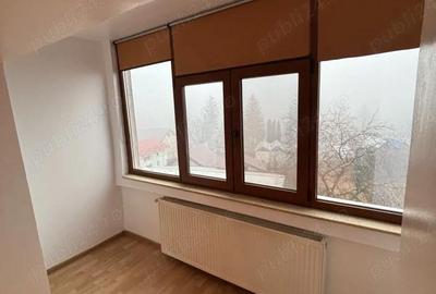 Apartament cu 2 camere decomandat în Central - 4