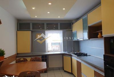 Apartament cu 3 camere decomandat, mobilat în Central - 18