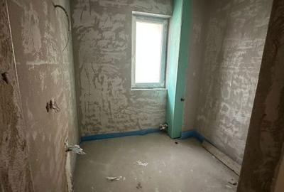 Apartament cu 2 camere semidecomandat în Florești - 2