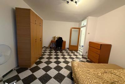 Garsonieră decomandată, mobilată în Iancului