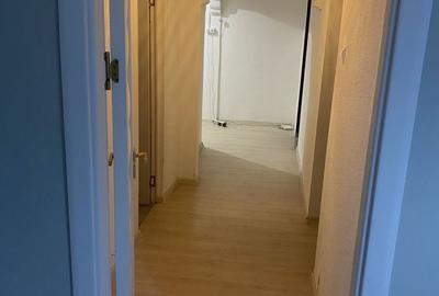 Spațiu comercial, de 55 mp, în Capitol - 3