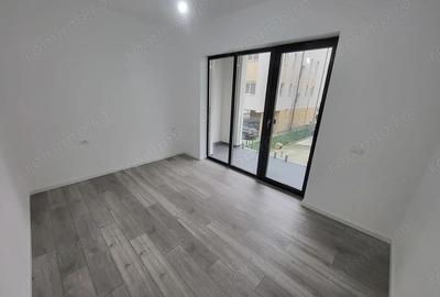 Apartament cu 3 camere semidecomandat în Giroc - 4