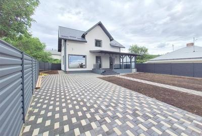 Casa noua P+M ,in Hemeius, aproape de Primarie, 413 mp  teren - 42