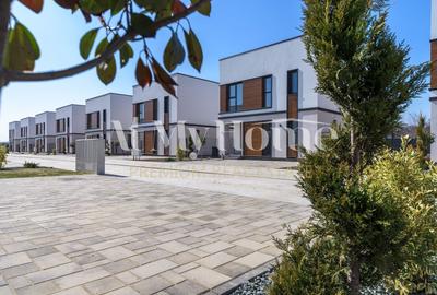 Casă individuală cu 5 camere cu Piscina în Tunari - 1