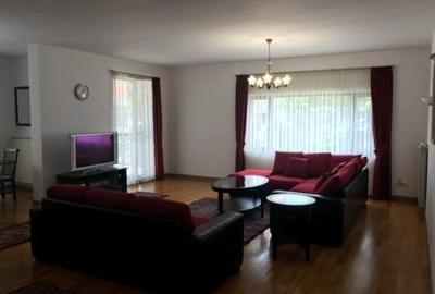 Apartament cu 4 camere decomandat, mobilat în Dorobanți