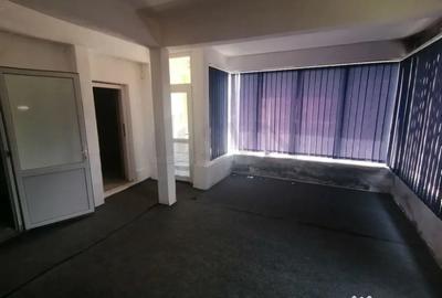 Casă cu 5 camere cu Teren 625 Mp în Tâncăbești - 6