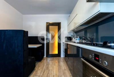 Casă cu 5 camere cu Teren 254 Mp în 9 Mai - 15