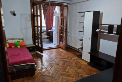 Garsoniera cf 1,zona Dacia - 1