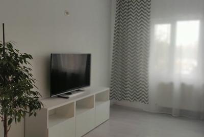 Proprietar inchiriez apartament 3 camere ultracentral mal Bega Alpinet Catedrală - 16