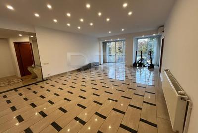 Apartament cu 5 camere decomandat în Primăverii - 3