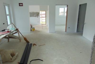 FARA COMISIOANE casa cu 4 camere 2 bai PARTER cu placa pod terasa merita vazuta - 36