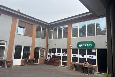 Spațiu comercial, de 360 mp, în Romanești - 4