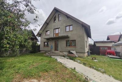 Casa individuala 5 camere, 370 mp teren, Radauti
