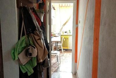 De Vanzare Apartament  2 Camere  JEAN  STERIADI Nr 25 - 6