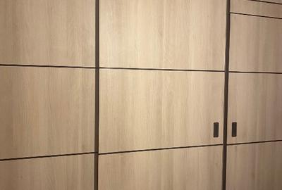 Vand garsoniera Jilava, Ansamblul Gloria - 1