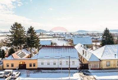 Casă cu 5 camere cu Teren 2217 Mp în Bod - 2