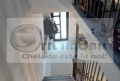 CASA TIP TRIPLEX ZONA  BUCIUM VISANI 114MP  MOBILAT SI UTILAT 149500 € - 28